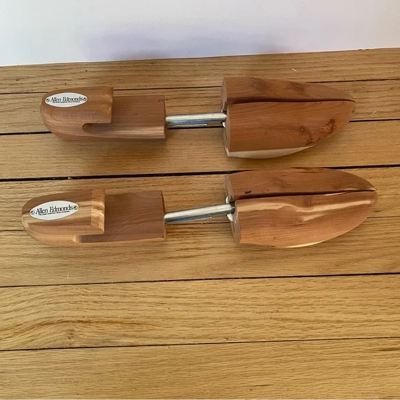 Allen Edmonds Mens XL Cedar Wooden Shoe Tree Stretcher Made In USA Classic - Picture 2 of 5
